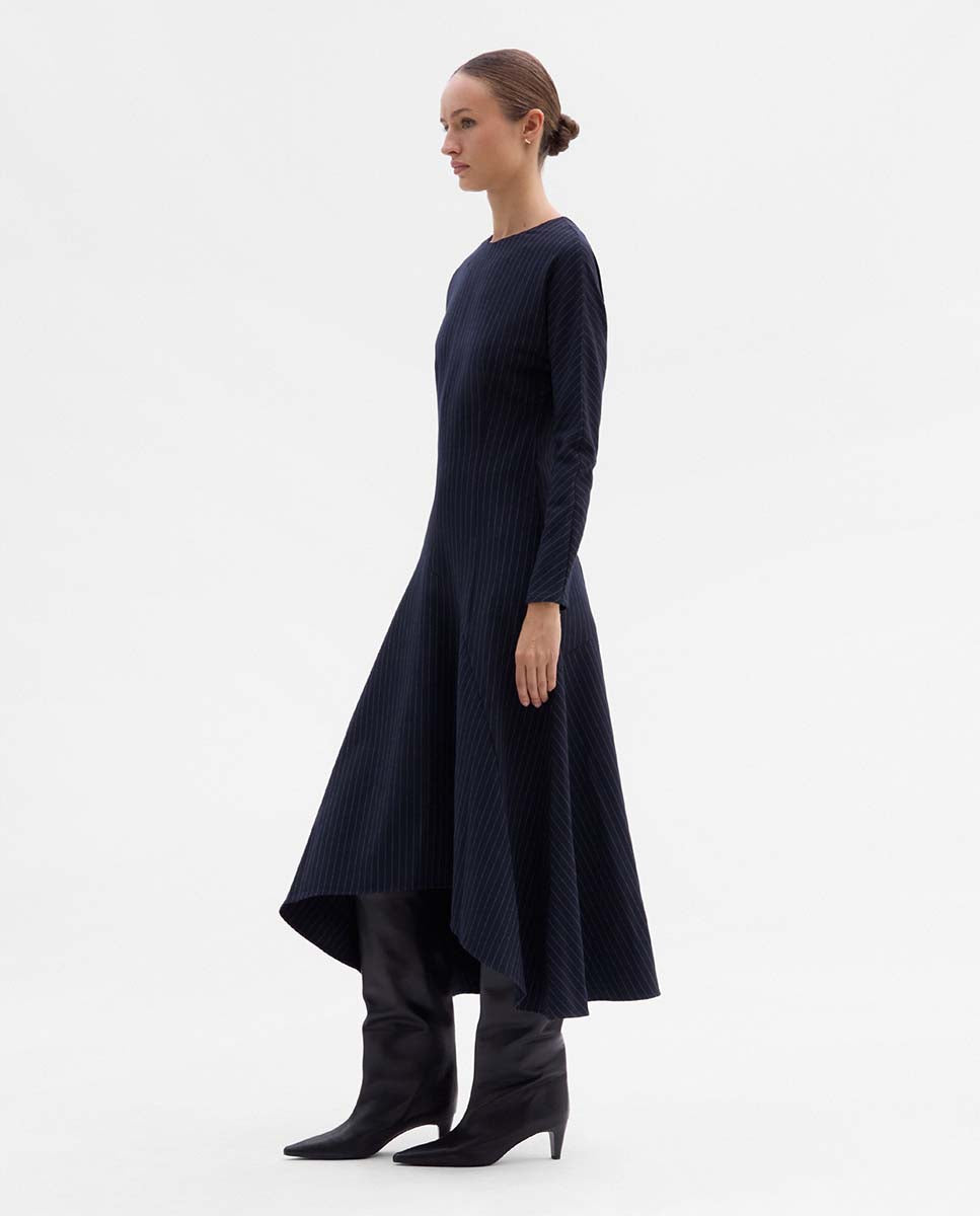 Vestido midi asimétrico