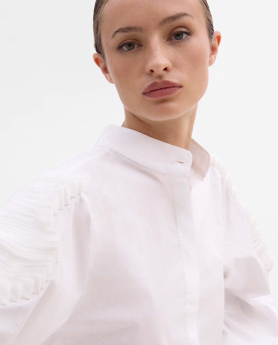 Embroidered textile shirt