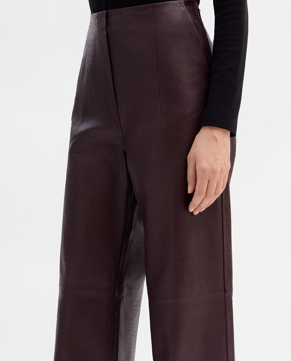 Pantalón de piel grabada